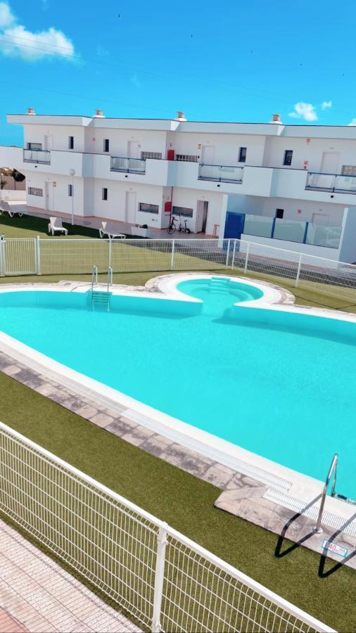 Costa Calma Sun & Beach Apartment - Wifi & Pool Exterior foto